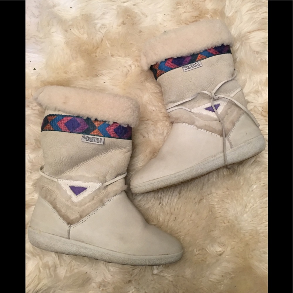 Tecnica women’s ivory color boots